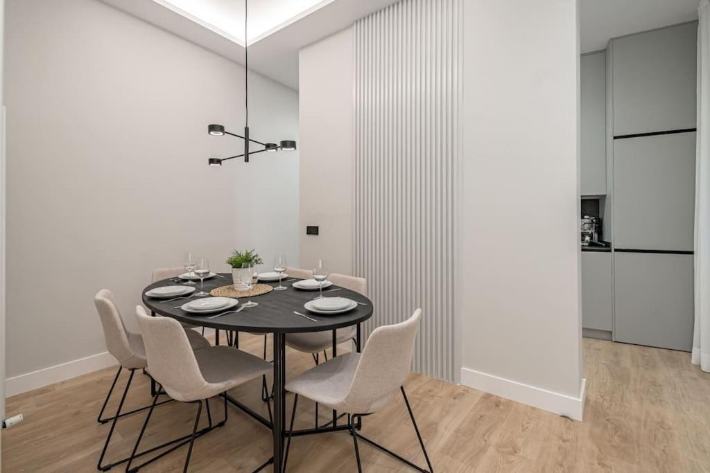 Centro XIII Calle De La Paz 2Br 2Bh Madrid Exteriér fotografie